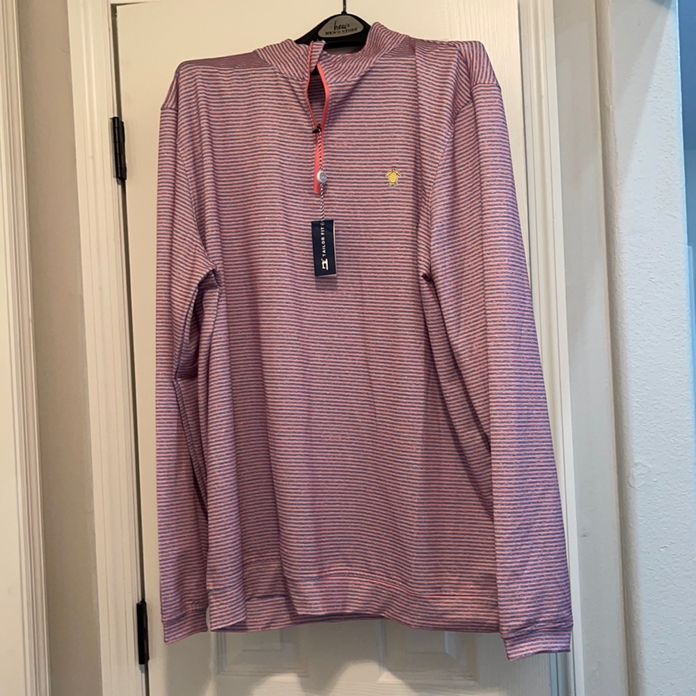 Brand new never worn pull over